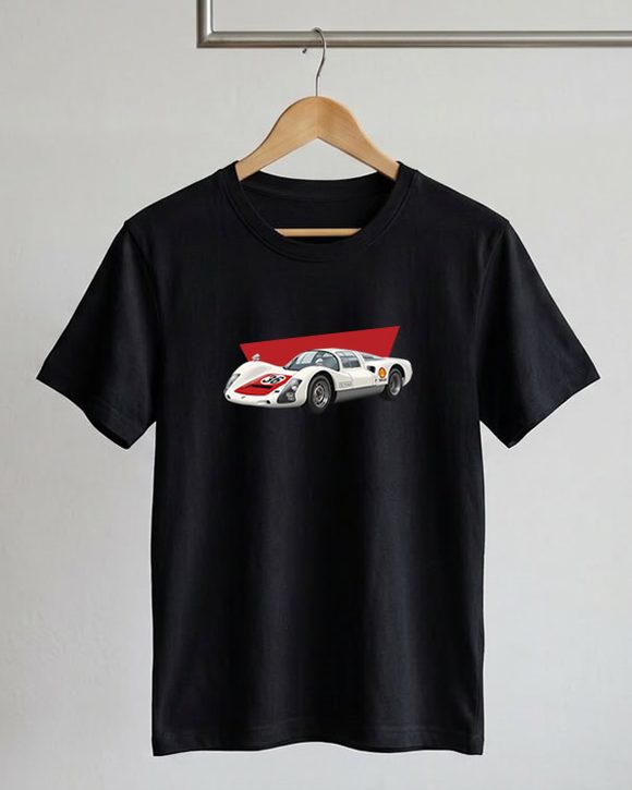 Zwart T-shirt met illustratie van een witte raceauto